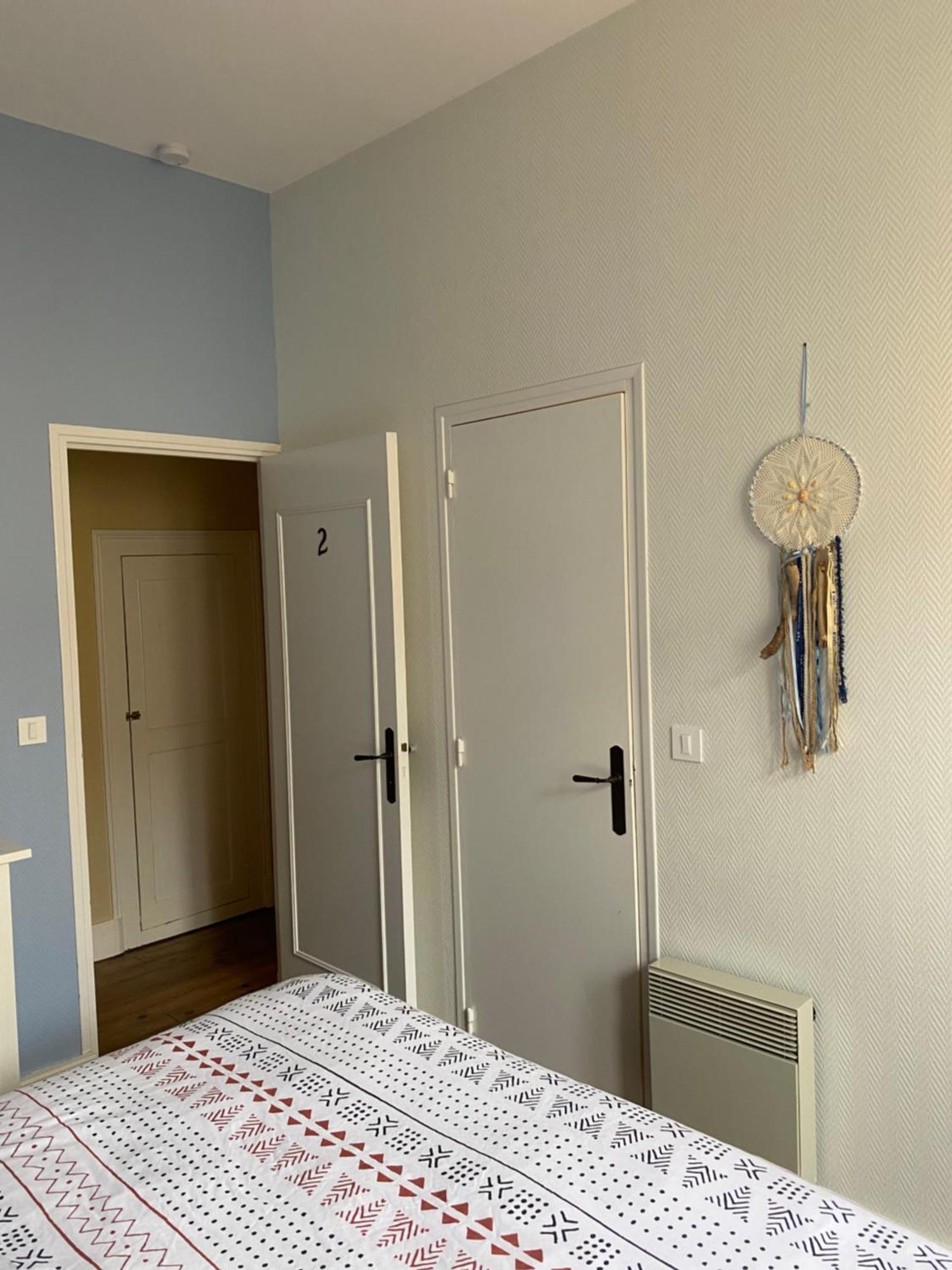 Fleur D'Iris Bed & Breakfast Perpezac-le-Blanc Dış mekan fotoğraf